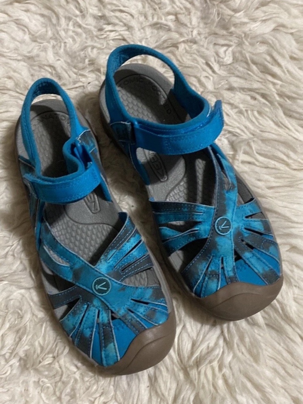 KEEN Women's Rose Sandal - Sea Moss/ tie Dye - Size 6